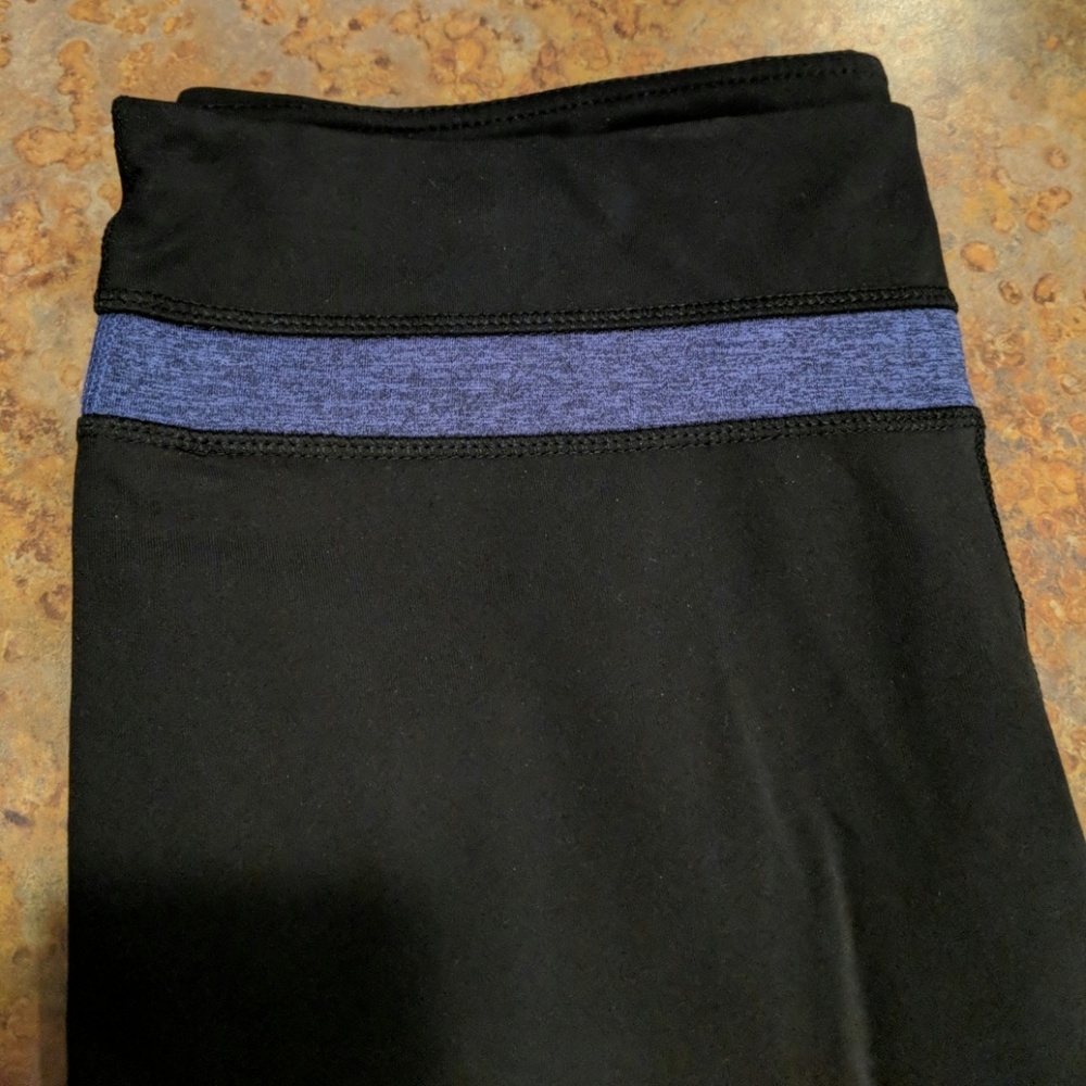 Capri exercise tights